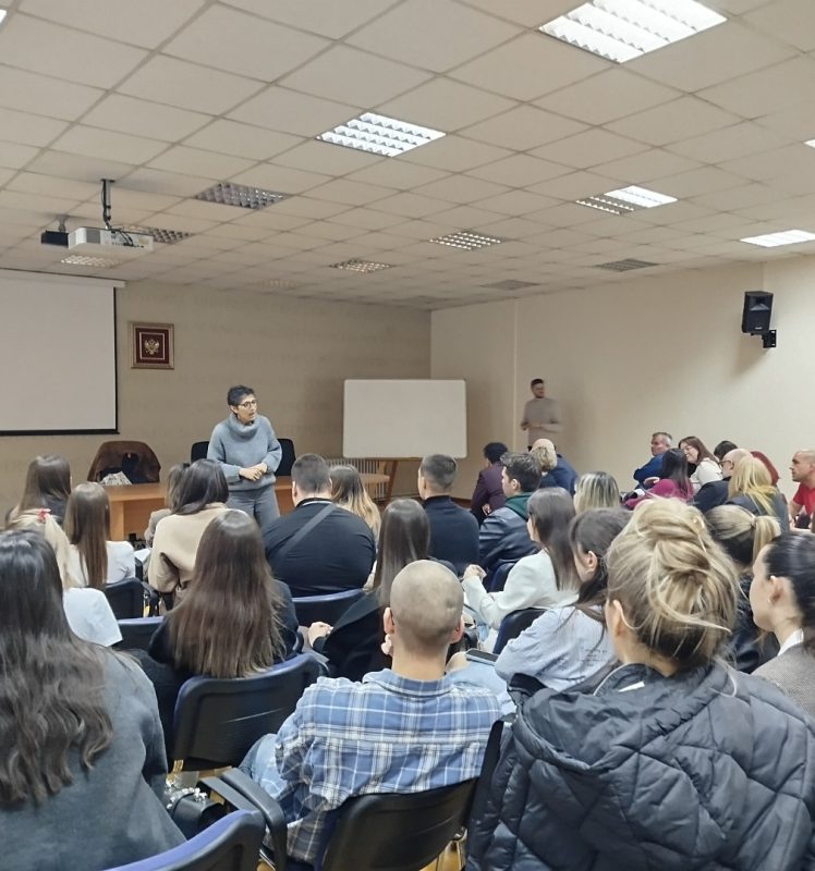 Predsjednica EFJ-a Maja Sever gostovala na FPN: Izazove novinarstva rješavati sa mladima